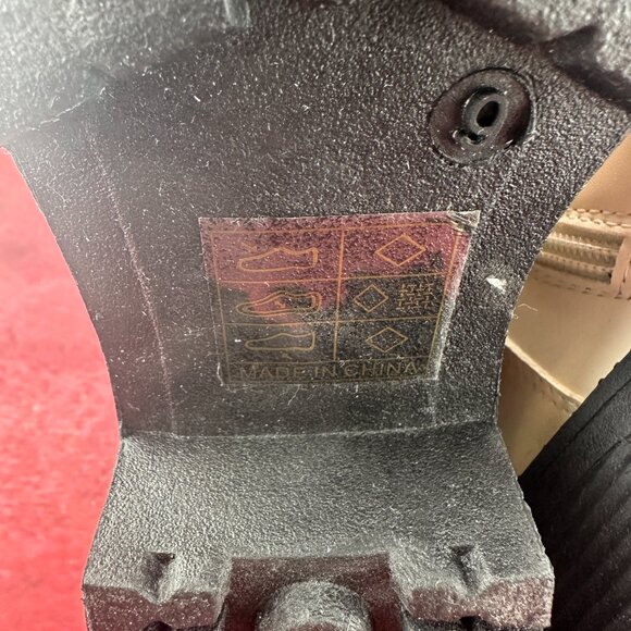 SHELN COMBAT BOOTS LUG SOLE IVORY, MID-CALF, LACE-UP, ZIPPER, BLOCK HEEL, SIZE 9 - Picture 8 of 10